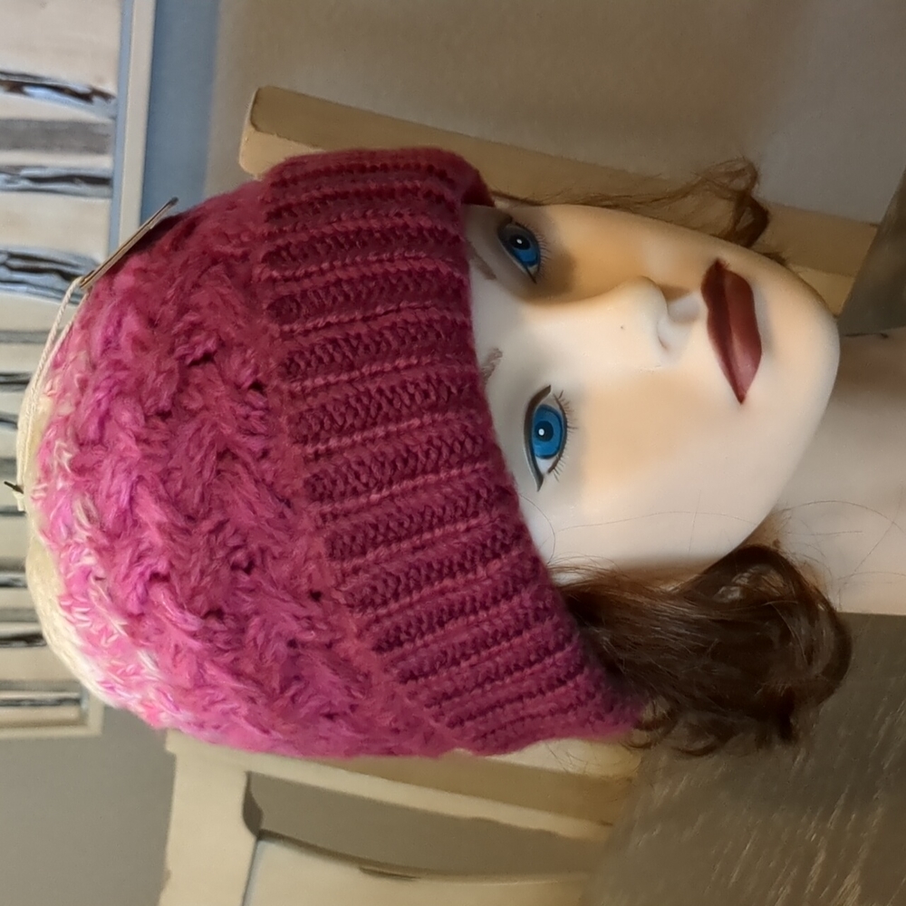 Verdict - Hairytale Ending beanie